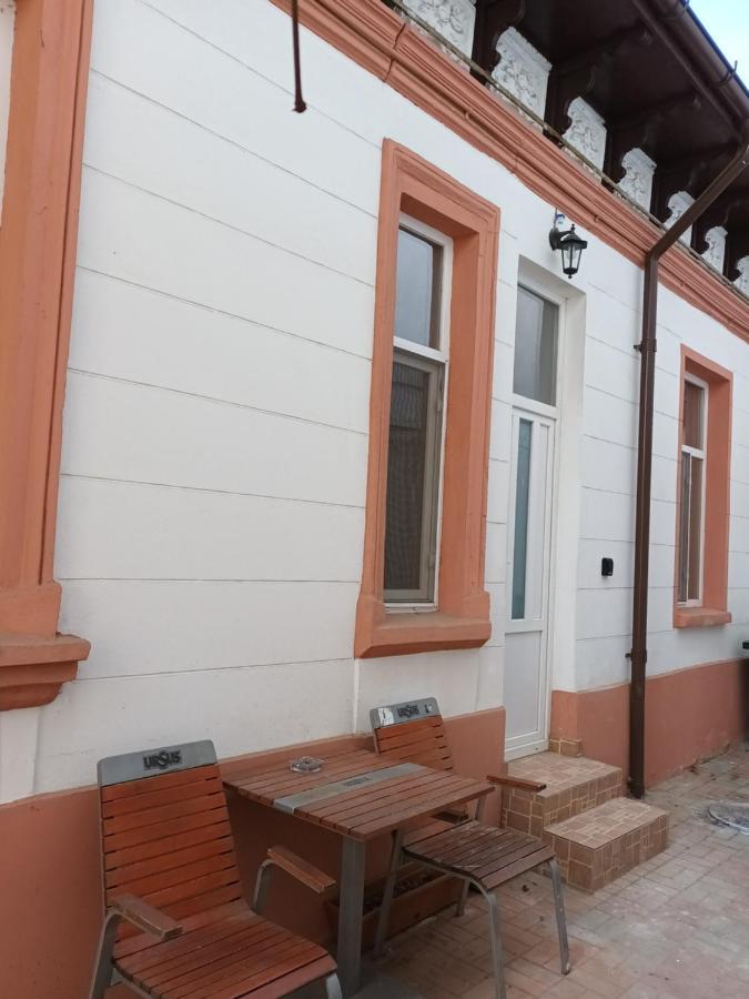 Casa Liveni Leilighet Bucureşti Eksteriør bilde