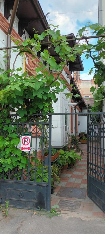 Casa Liveni Leilighet Bucureşti Eksteriør bilde